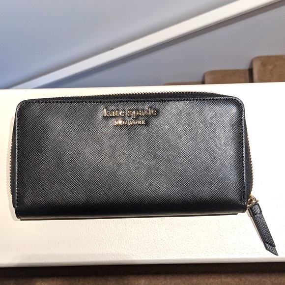 Nwt: Kate Spade Cameron wallet - Picture 1 of 7